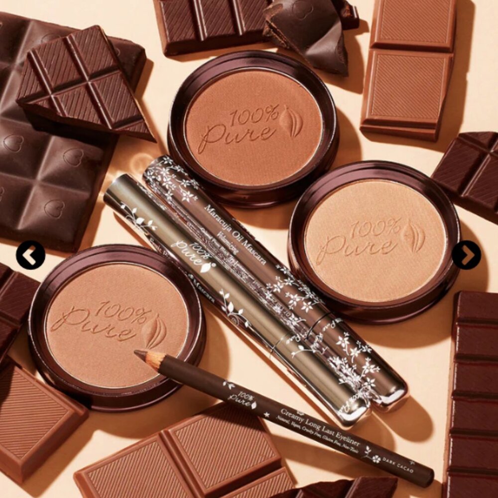 100% Pure, Cocoa Pigmented Bronzer in "Cocoa Kissed" MADE IN USA. Clean Beauty.